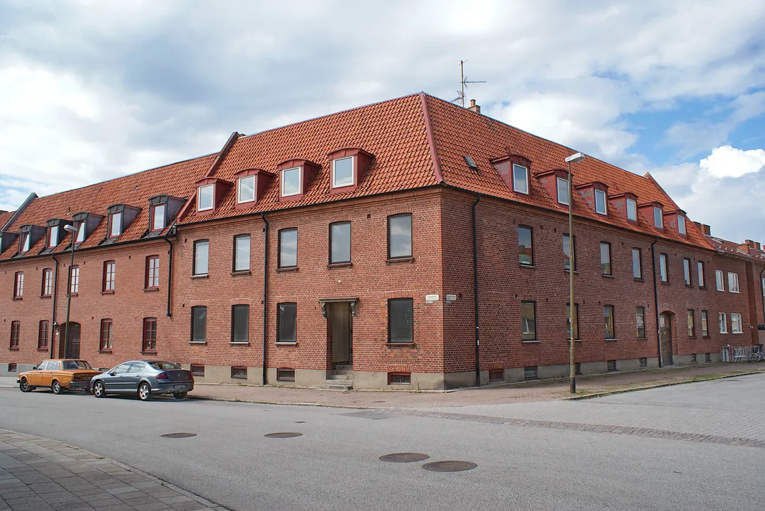 Rött tegelhus på Sveagatan i Limhamn